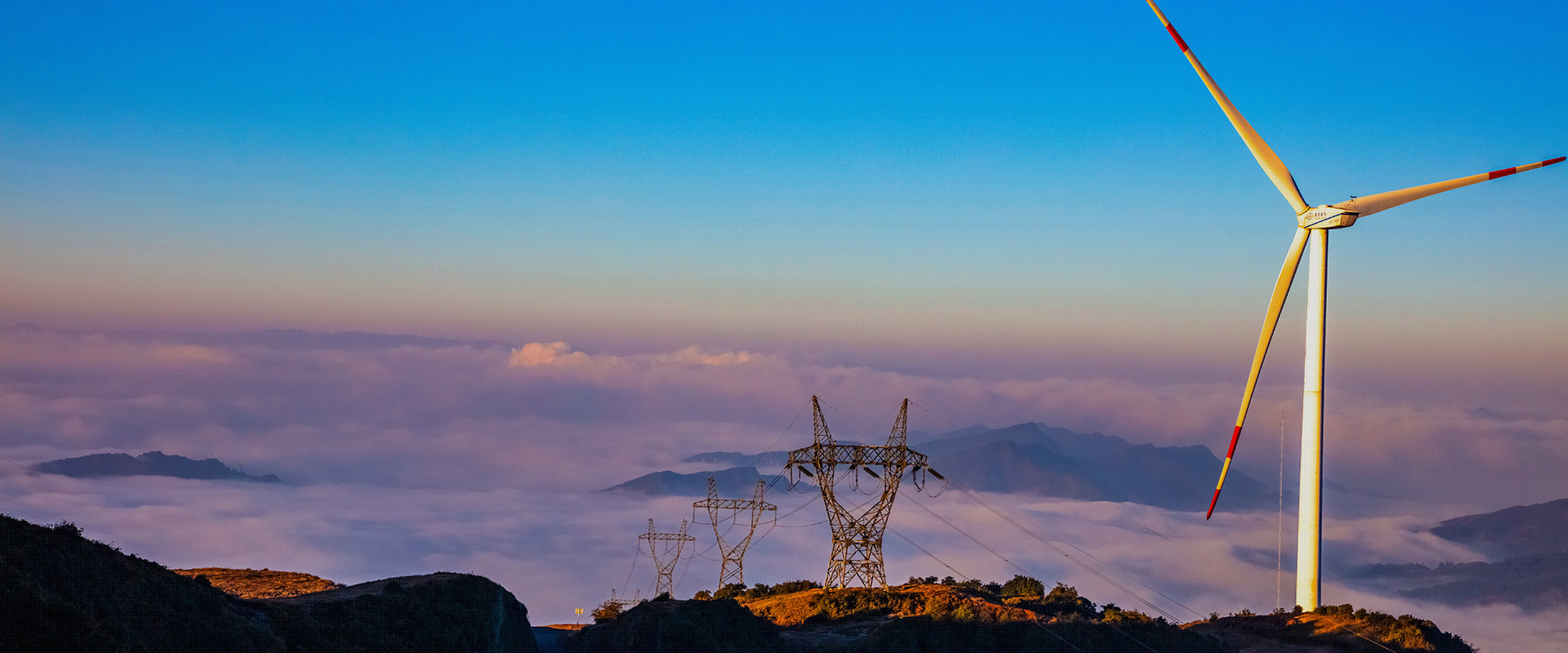 创造、品质、诚信、责住